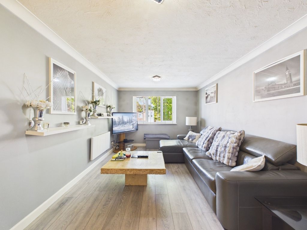 Property photo 2 of 12 5306222