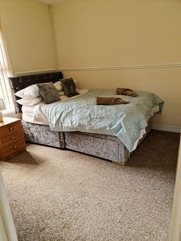 Property photo 2 of 8 Bedroom Two