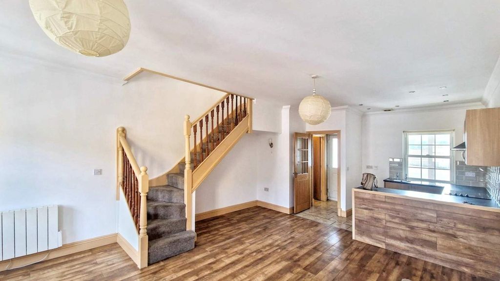 Property photo 3 of 8 Stairs