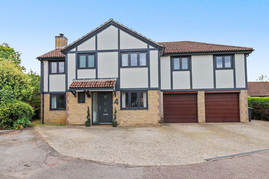 Property photo 1 of 22