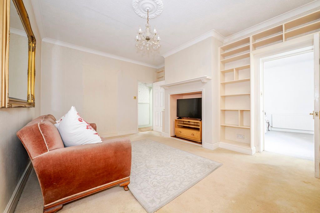 Property photo 3 of 13 Photo 3