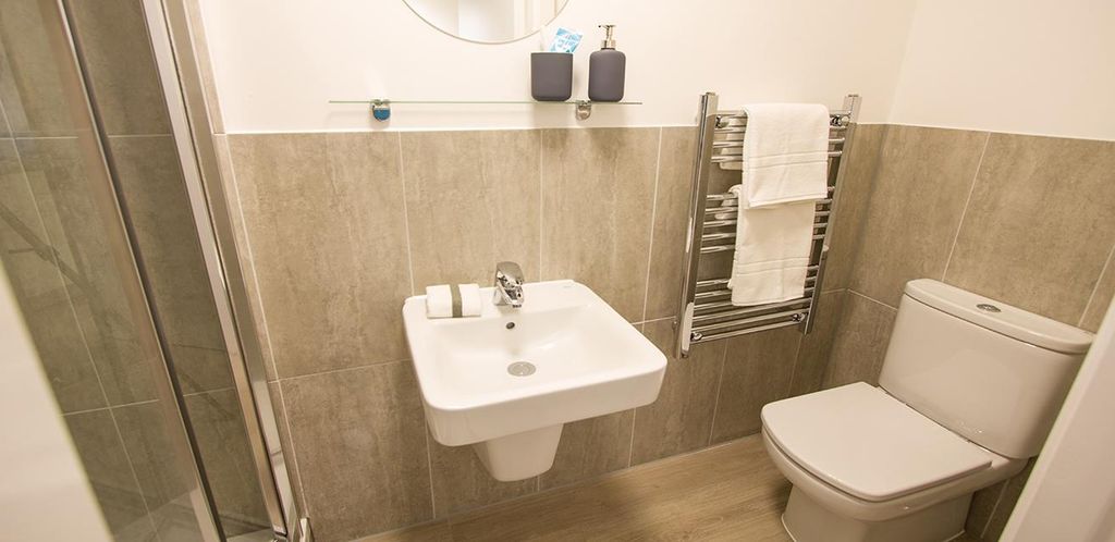 Property photo 3 of 19