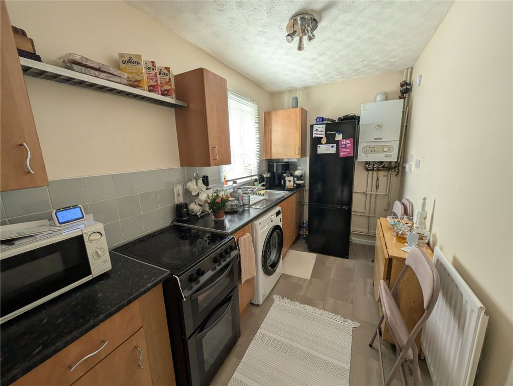 Property photo 3 of 9 Picture No. 04