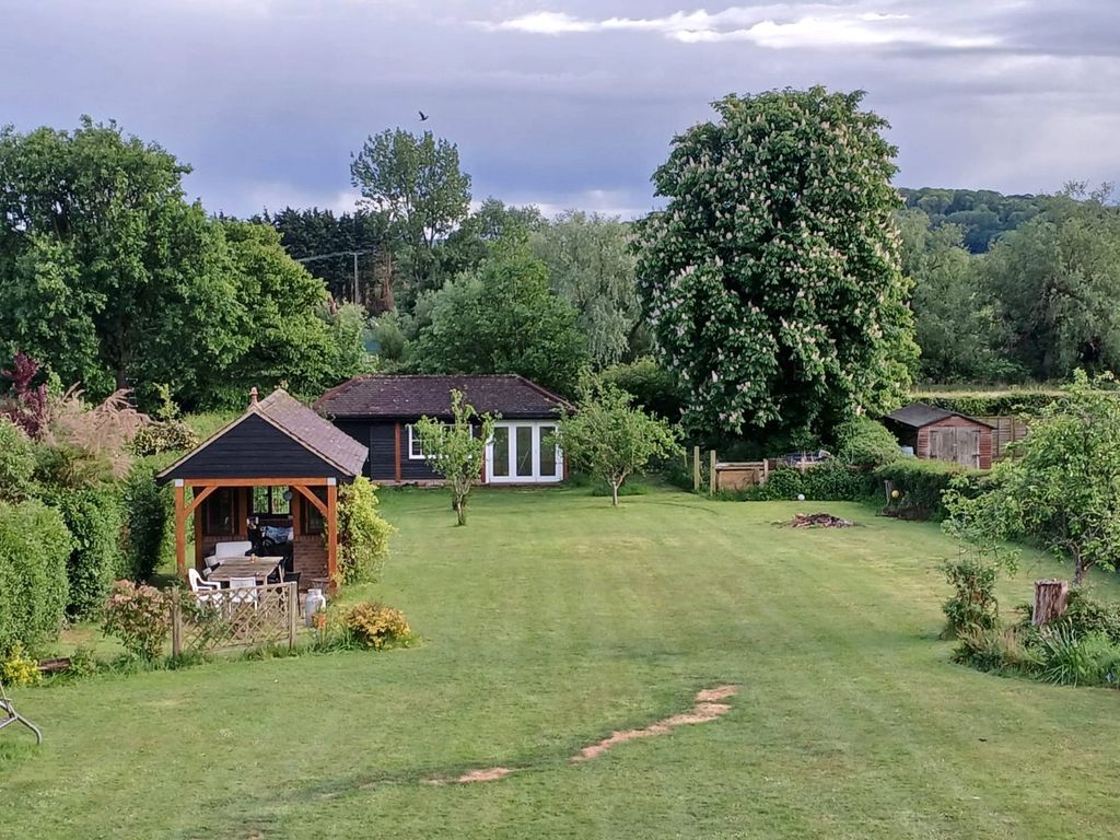 Property photo 3 of 34 Picture No. 69