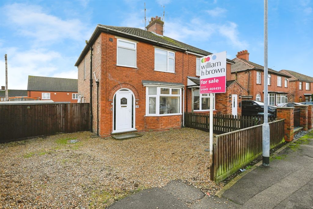 Property photo 1 of 20