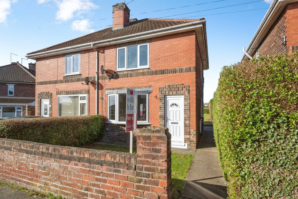 Property photo 1 of 11