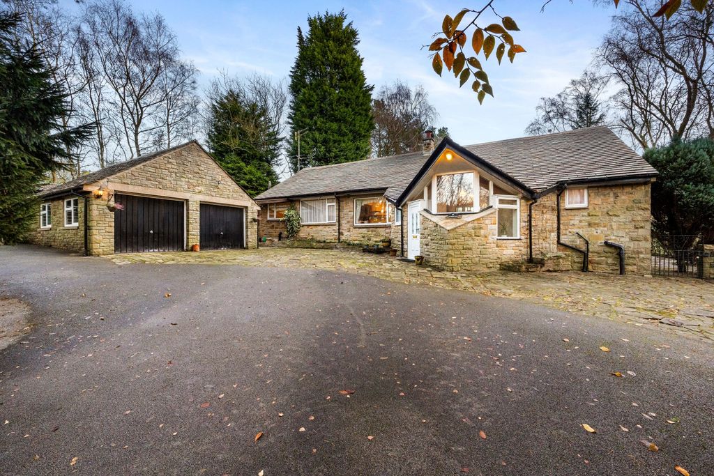 Property photo 1 of 26