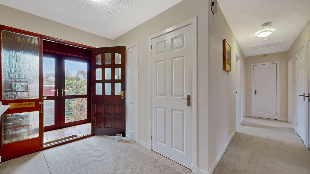 Property photo 3 of 29 003