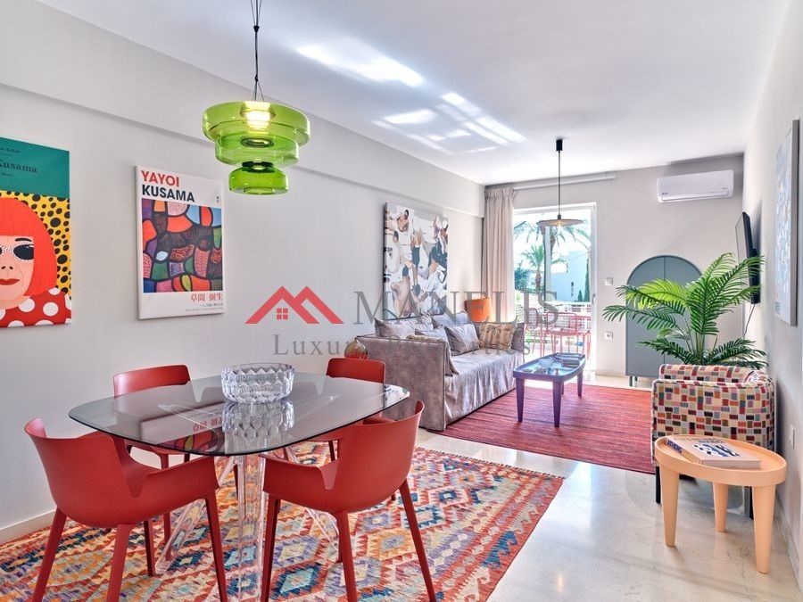 Property photo 1 of 12 (For Sale) Residential Apartment || East Attica/Vouliagmeni - 52 Sq.m, 1 Bedrooms, 600.000€