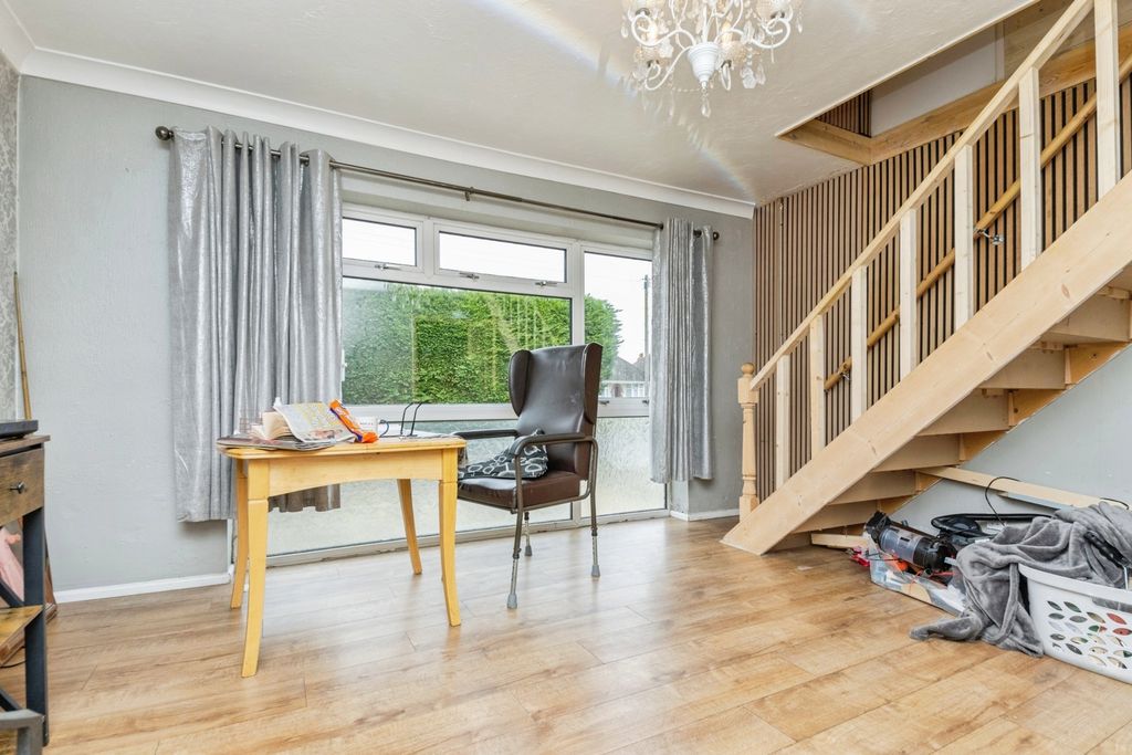 Property photo 2 of 16 Living Room