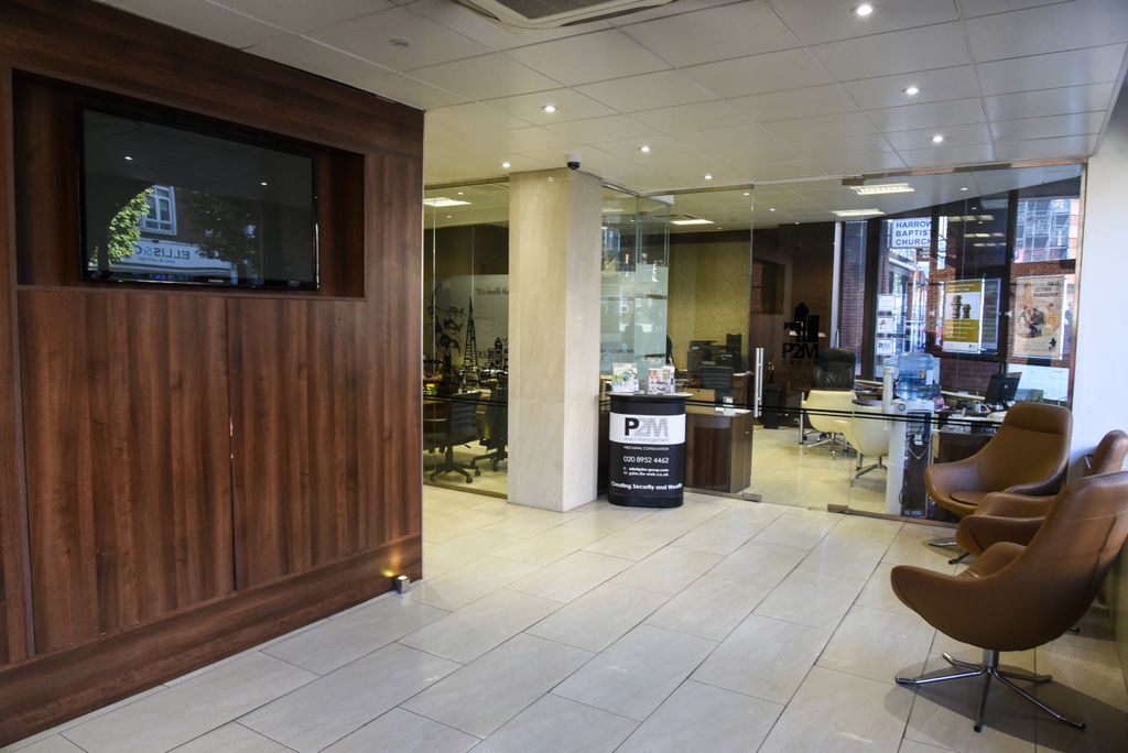 Property photo 2 of 10