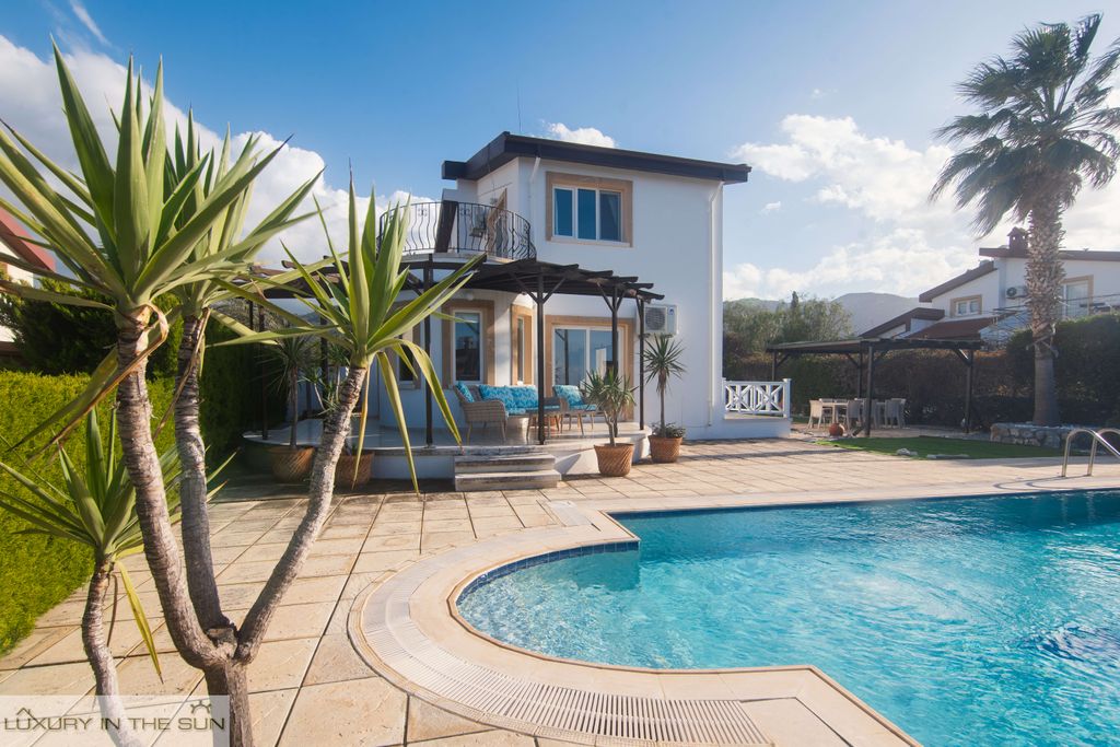 Property photo 1 of 25 Private Oasis Of 3 Bedroom Traditional-Style Detached Villa In Kucuk Erenkoy, East Of Kyrenia Image No 1