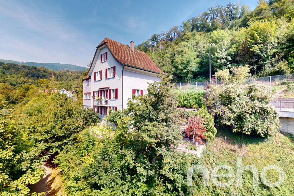 Property photo 1 of 13