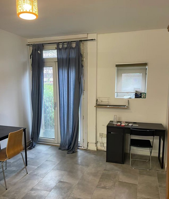 Property photo 2 of 7