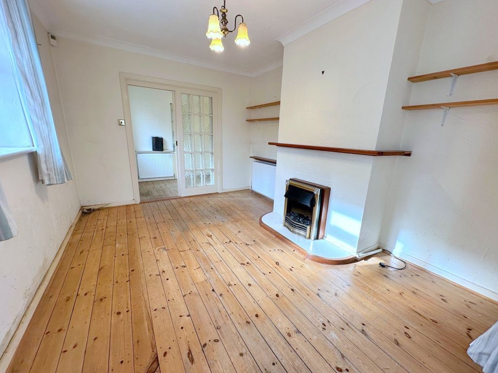 Property photo 3 of 16 Richard Avenue