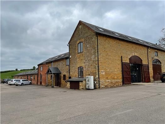 Property photo 1 of 6 Photo 6