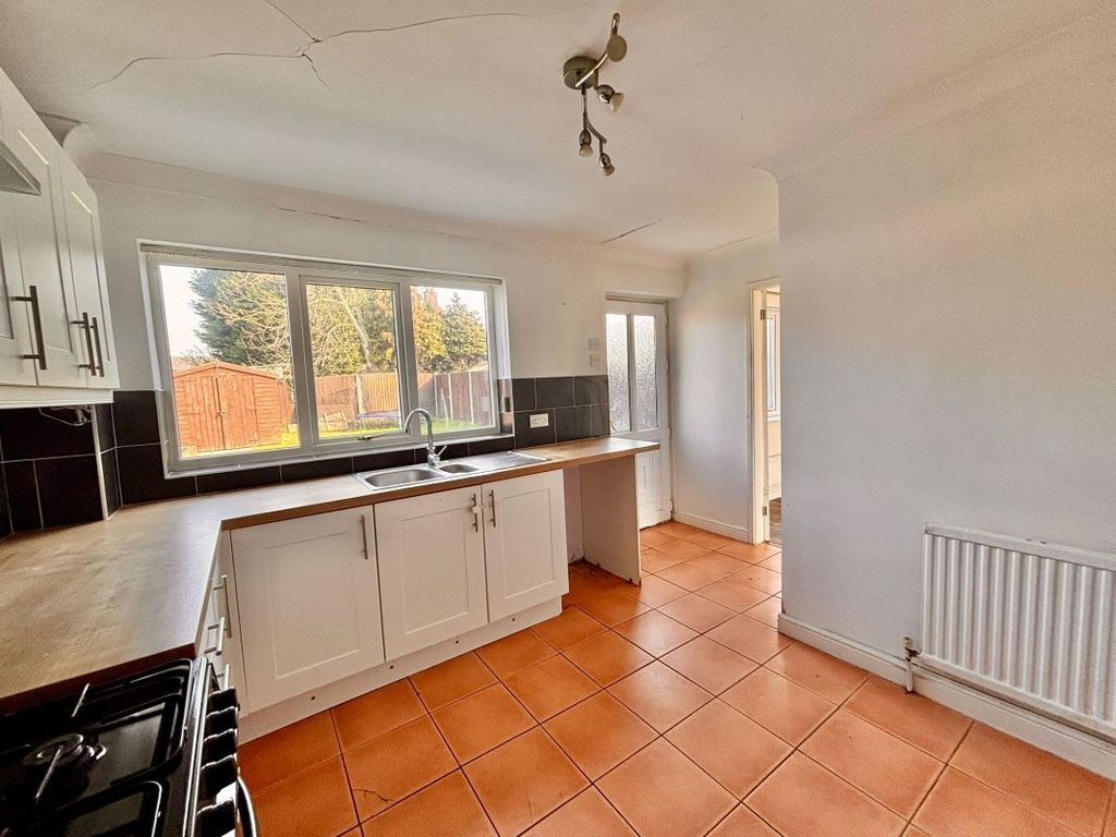 Property photo 2 of 10 Image 2