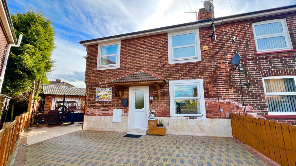 Property photo 1 of 27 Photo 28