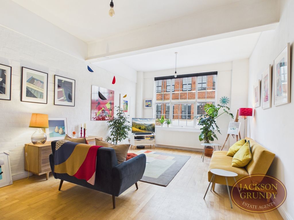 Property photo 2 of 10 Roe Road