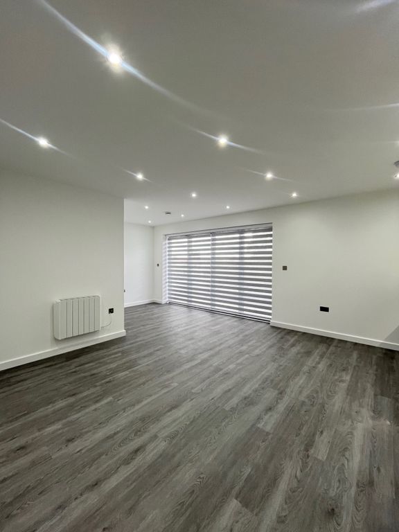 Property photo 3 of 17 2