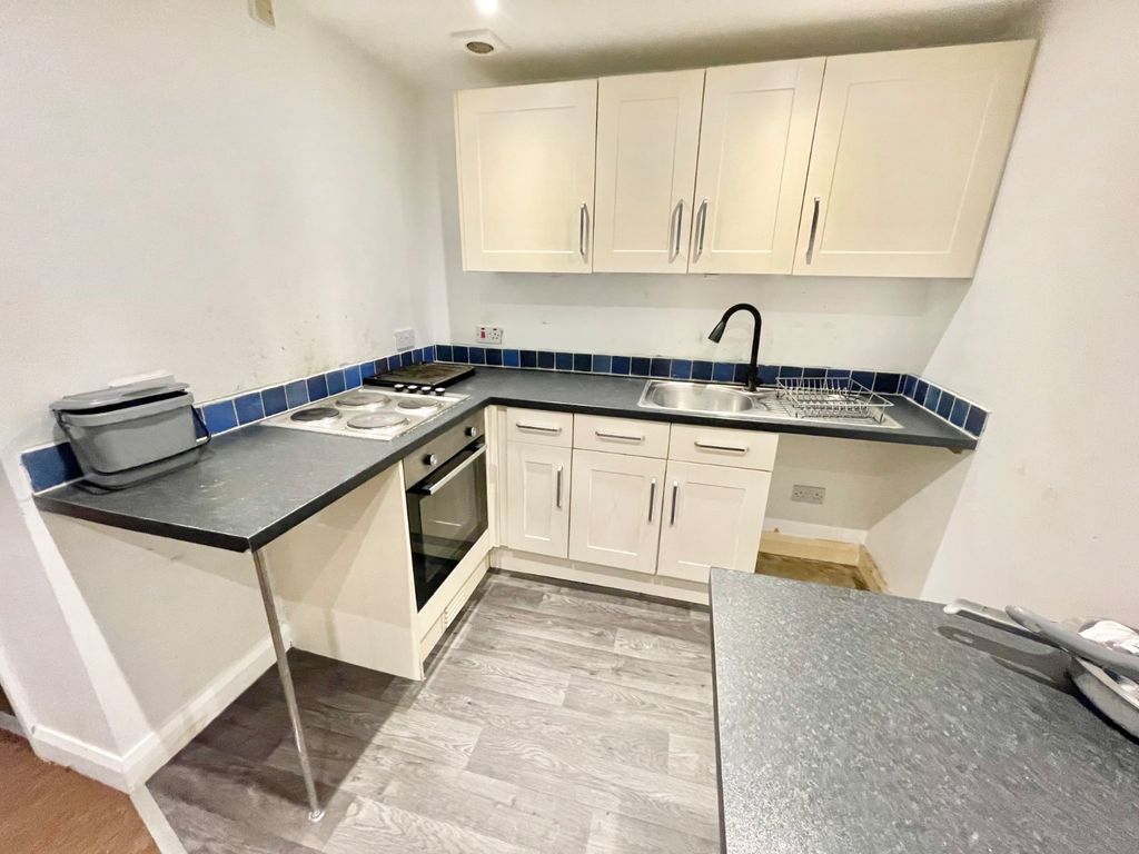 Property photo 3 of 5 Picture 3