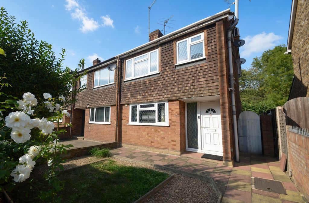 Property photo 1 of 11 Pzxds
