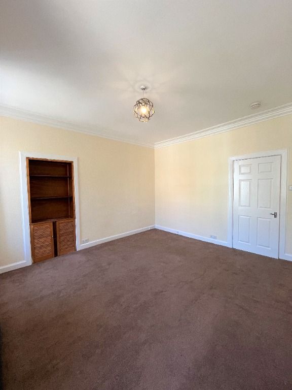 Property photo 3 of 12 Photo 3