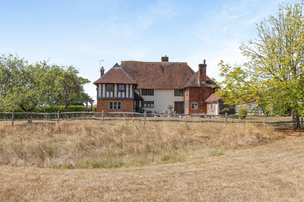 Property photo 2 of 24 Hecton Farm