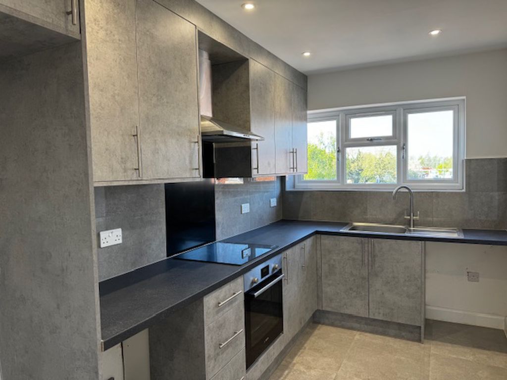 Property photo 1 of 17 Photo 1