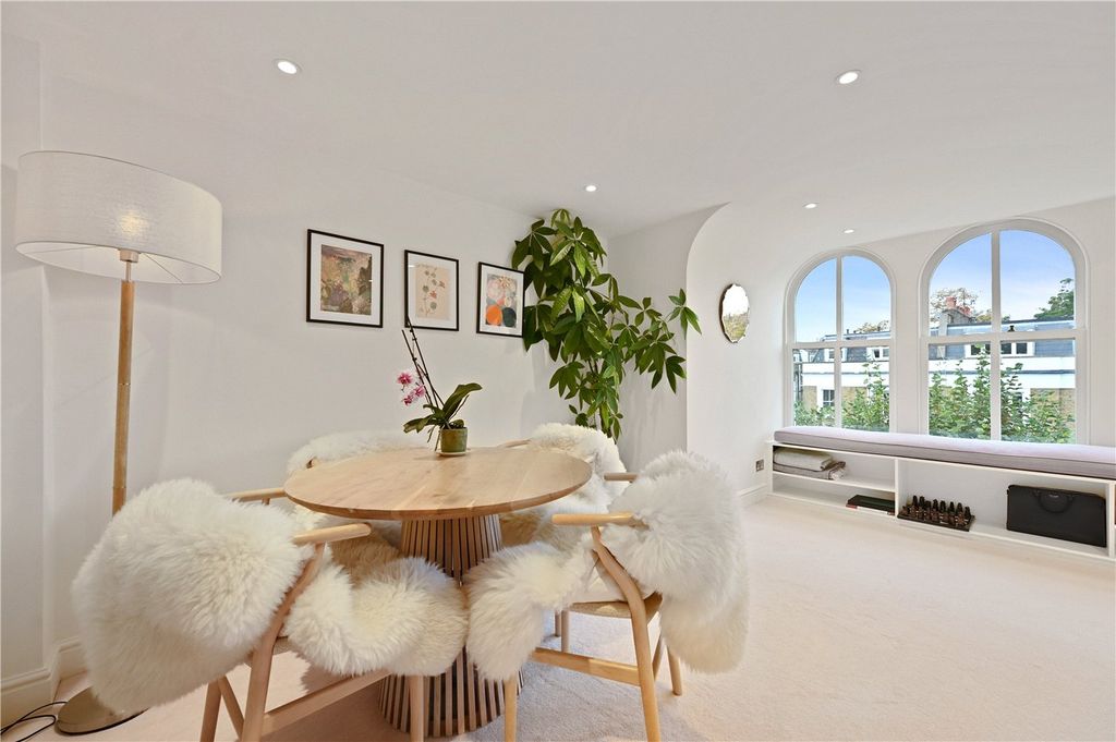 Property photo 2 of 10 Picture No. 17