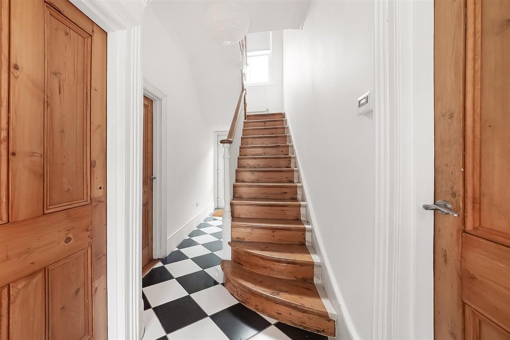 Property photo 3 of 15 Img_1028-3.Jpg