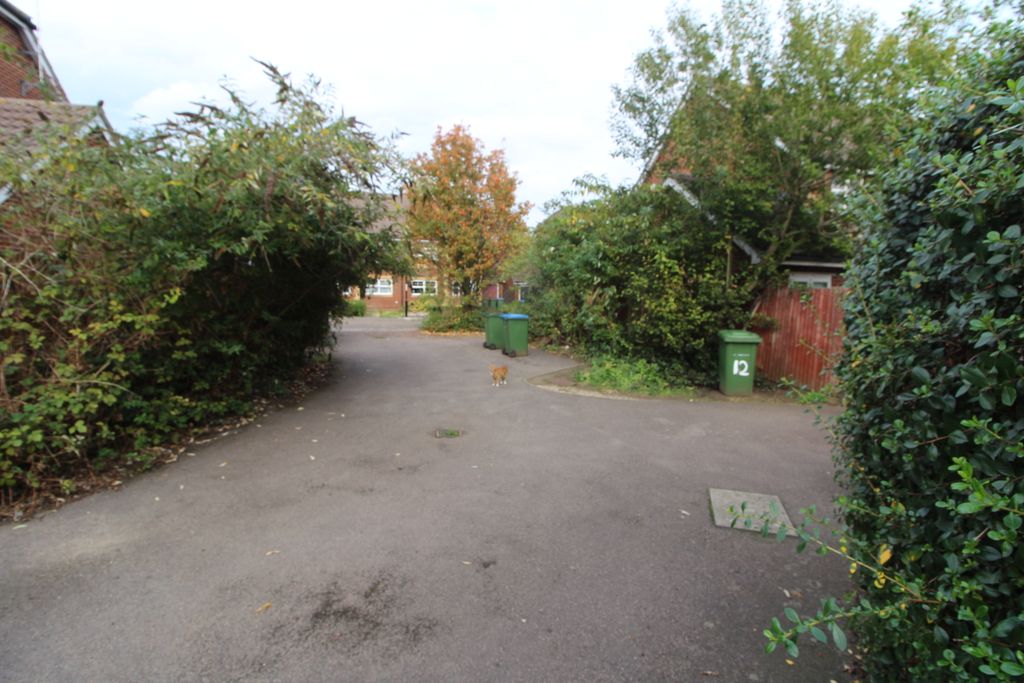 Property photo 3 of 13
