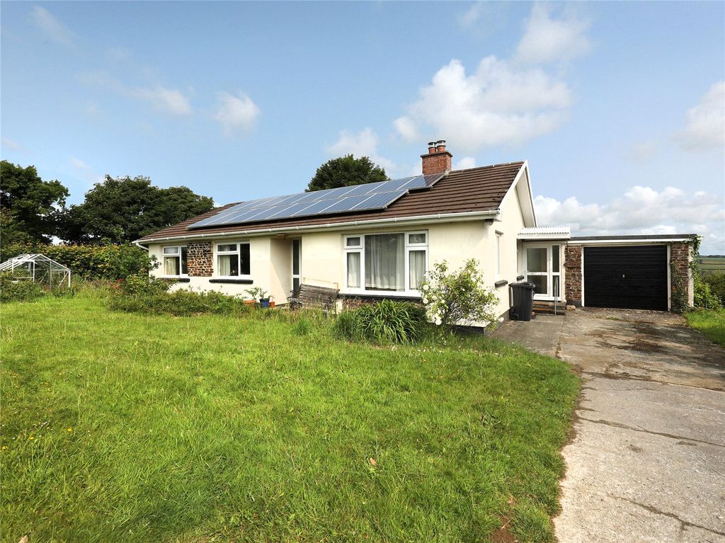 Property photo 2 of 15 Picture No. 05