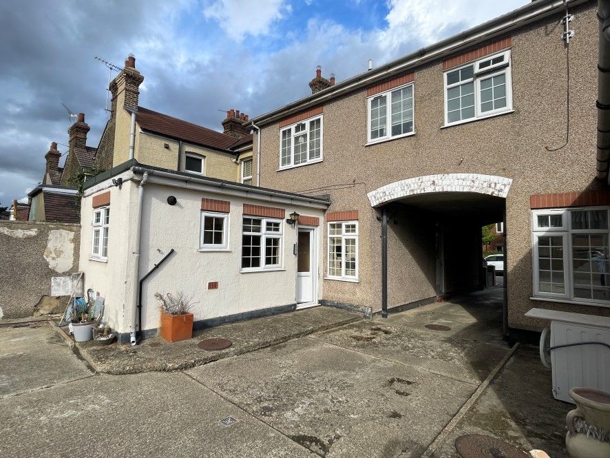 Property photo 2 of 9
