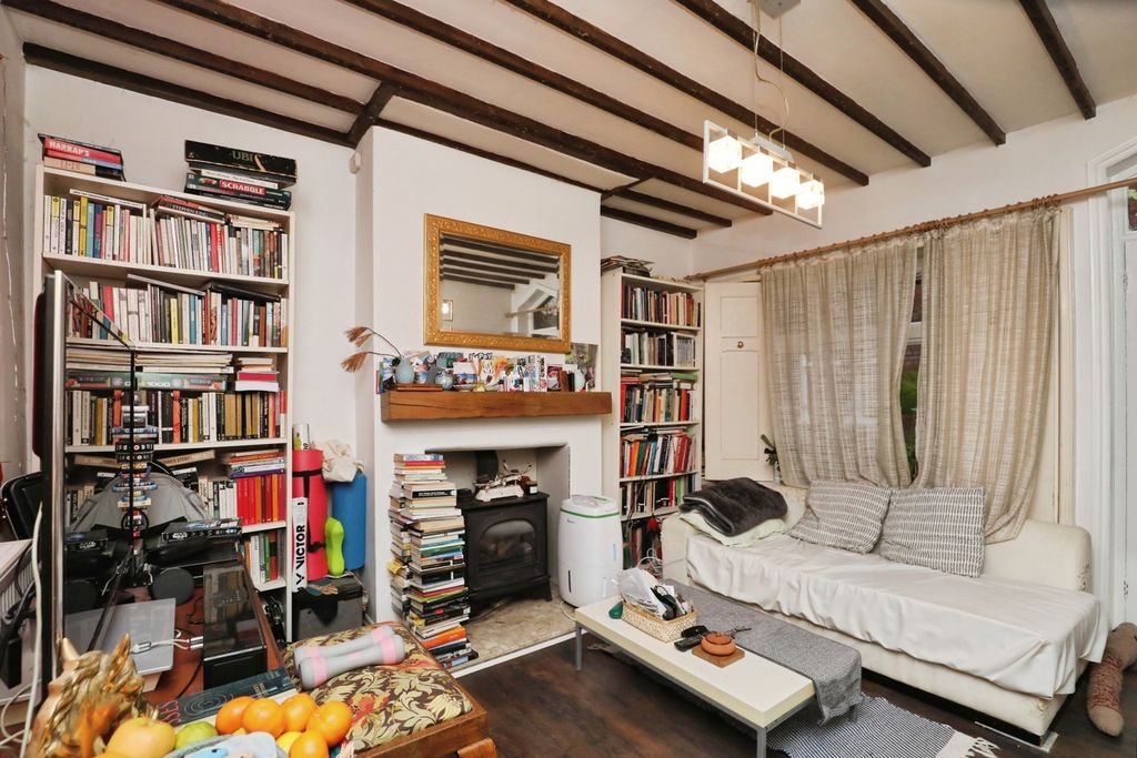 Property photo 2 of 7 Pbox-Img.Jpg