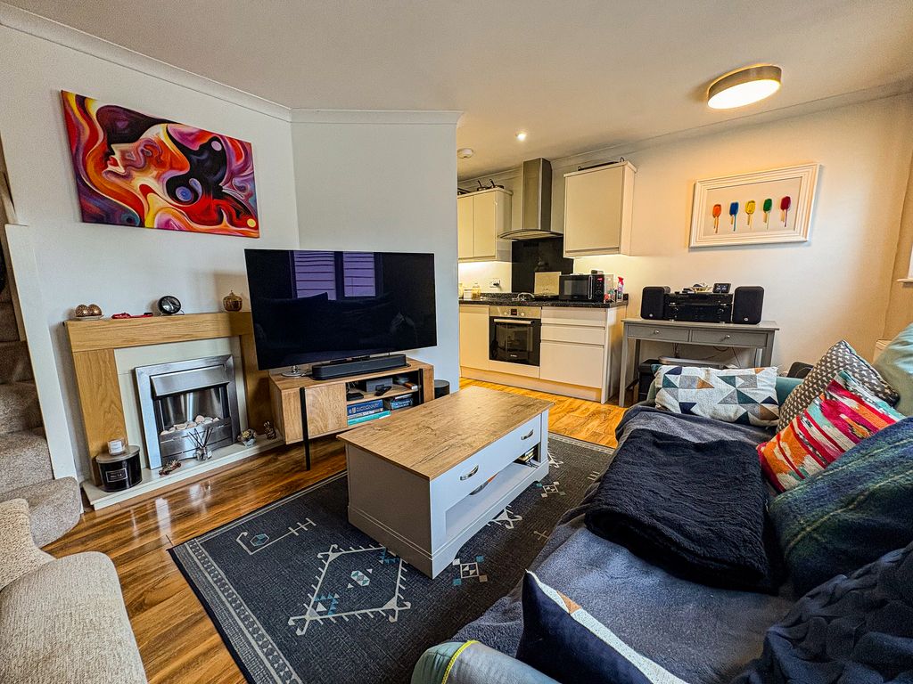 Property photo 2 of 8 Img_4502