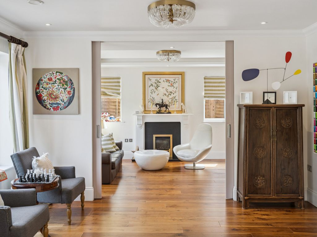 Property photo 2 of 29