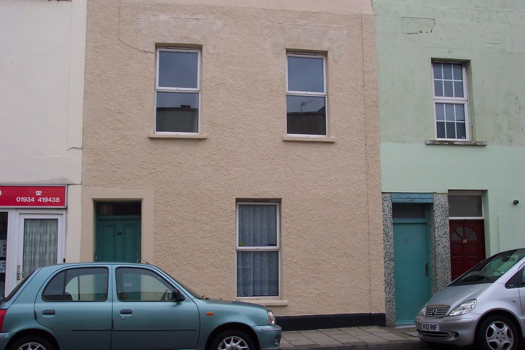 Property photo 1 of 3