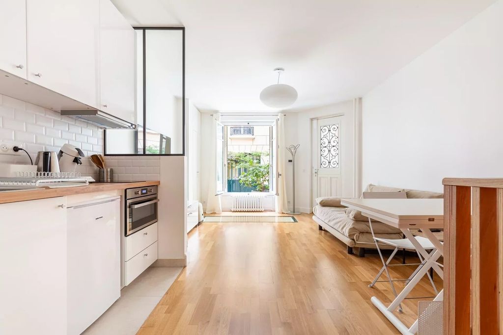 Property photo 1 of 9 Exclusivite / Magnificent Two-Bedroom Apartment In Absolute Calm On Avenue Victor Hugo