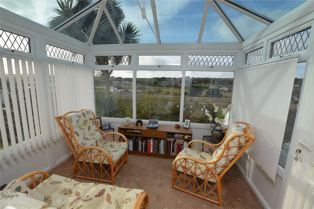Property photo 3 of 4 Conservatory