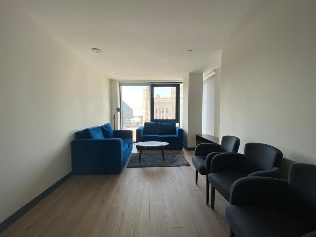 Property photo 3 of 15 563.Jpg