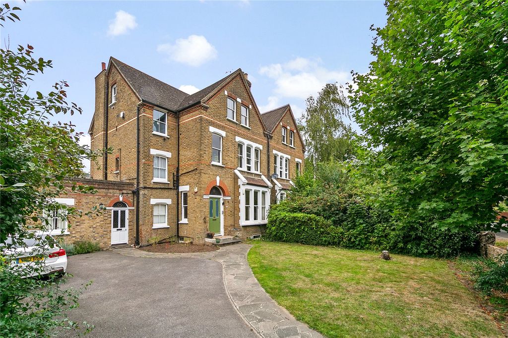 Property photo 1 of 12 Picture No. 14