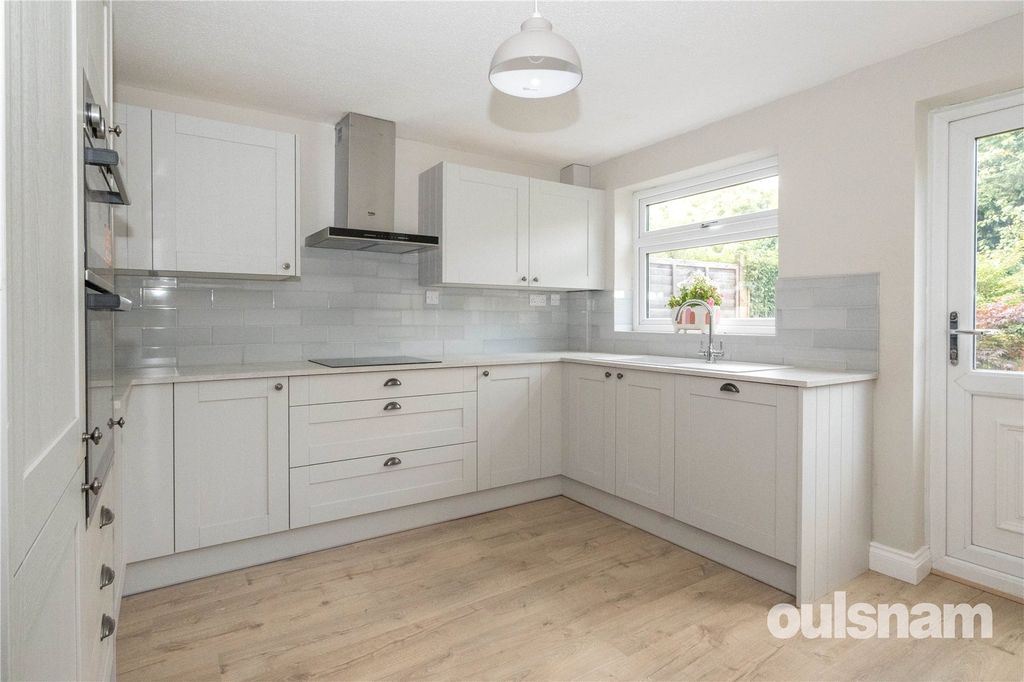 Property photo 2 of 12 Picture No. 05
