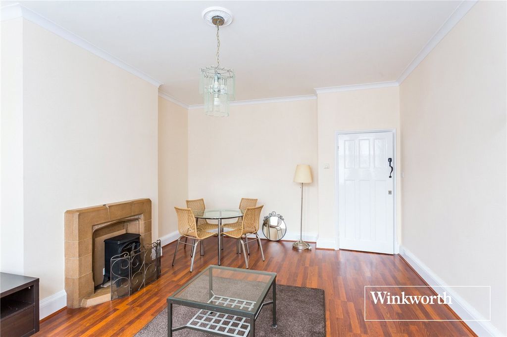 Property photo 2 of 11 Picture No. 03