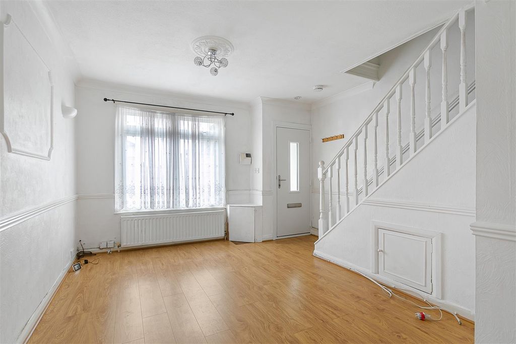 Property photo 2 of 22 14_73262.Jpg