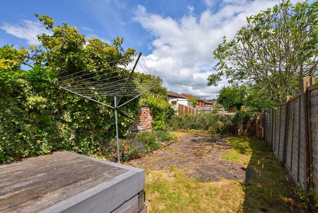 Property photo 2 of 15