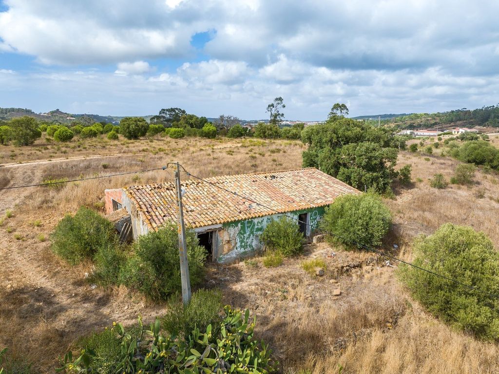 Property photo 1 of 20 Fenced Plot With Ruin, Aljezur Countryside