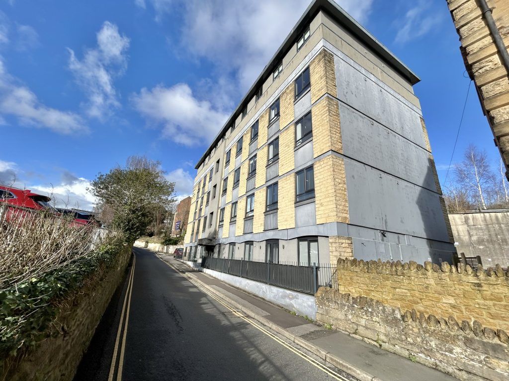 Property photo 1 of 10