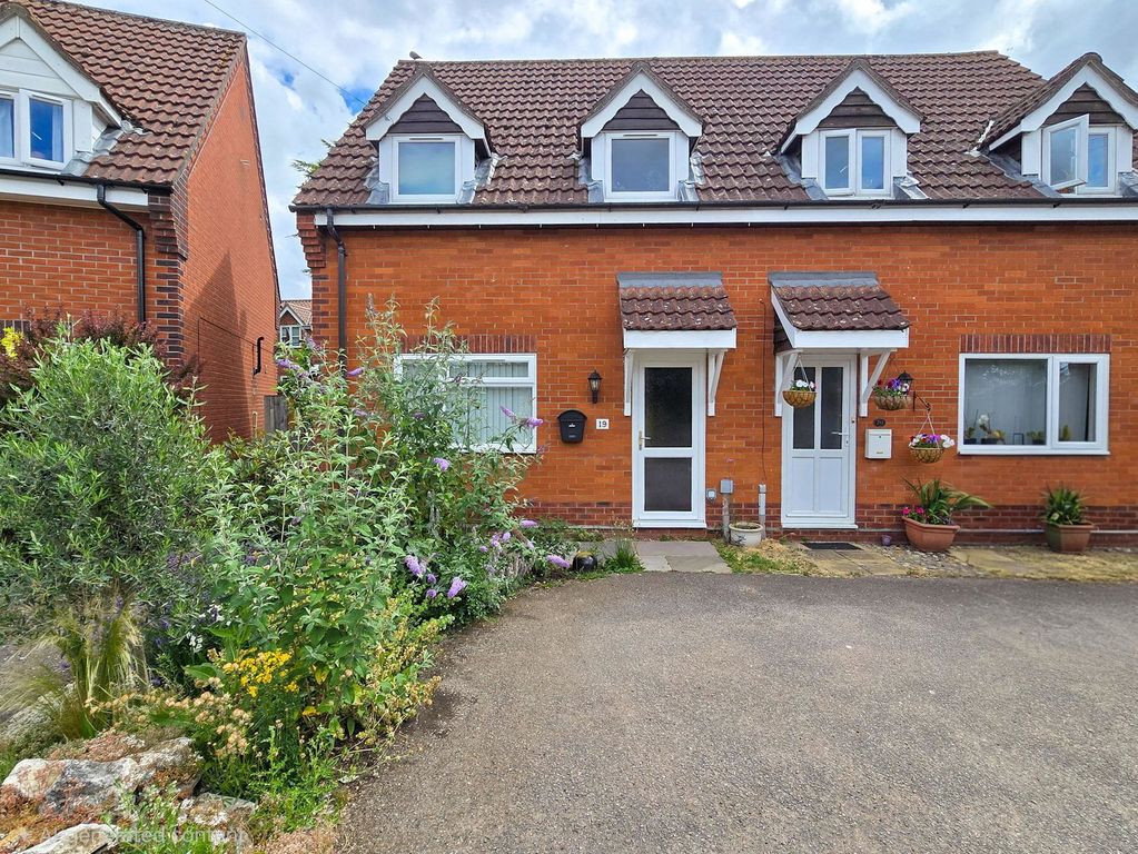 Property photo 1 of 21