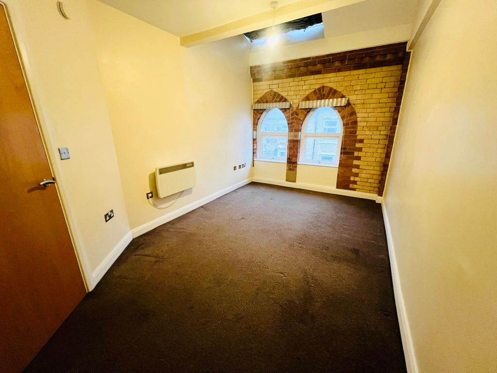 Property photo 3 of 6 Image